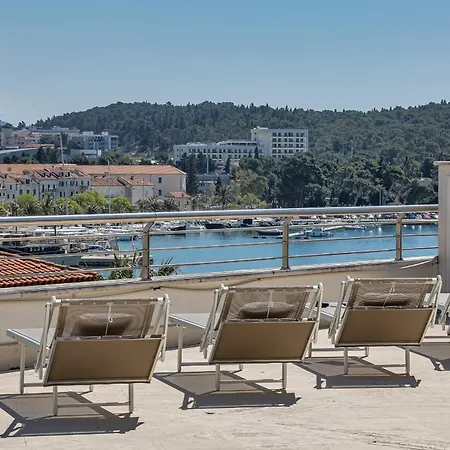 - First Row Sea - Exklusiv *