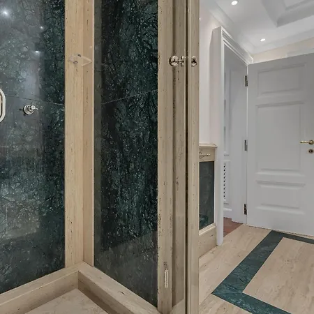 - First Row Sea - Exklusiv Makarska